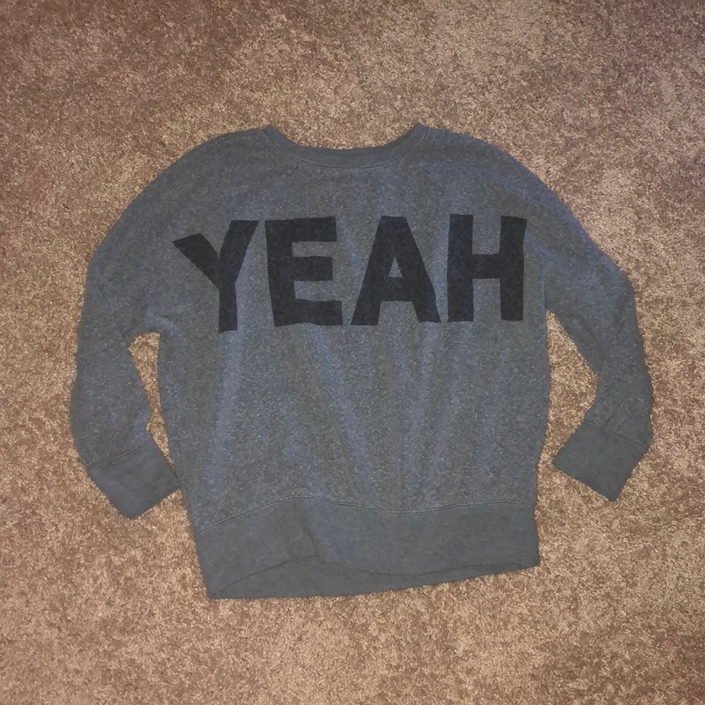 cropped sweatshirt